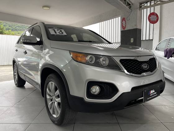 KIA SORENTO 2.4 16V GASOLINA EX AUTOMÁTICO KIA SORENTO 2.4 16V GASOLINA EX AUTOMÁTICO